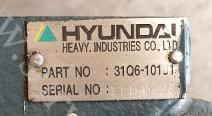 Excavator Hydraulic R210LC-9 Swing Motor 39Q6-11101 For Hyundai