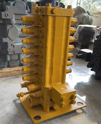 PC60-7 Hydraulic Main Control Valve Assy for Komatsu Excavator Spare Parts 723-26-11100 723-26-10104 723-26-10102 723-26-10101 Main Control Valve OEMtrol Valve