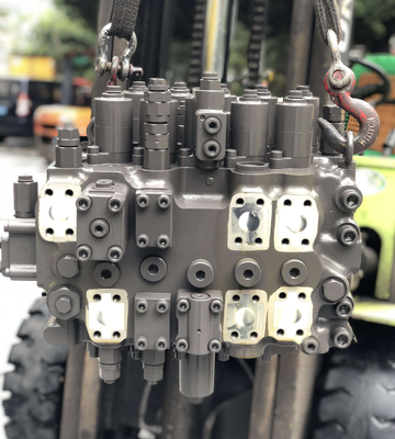 EC220D  EC235D Hydraulic Control Valve Assy for Excavator Spare Parts 14615304  14615305  14644911 Distributor Aftermarket